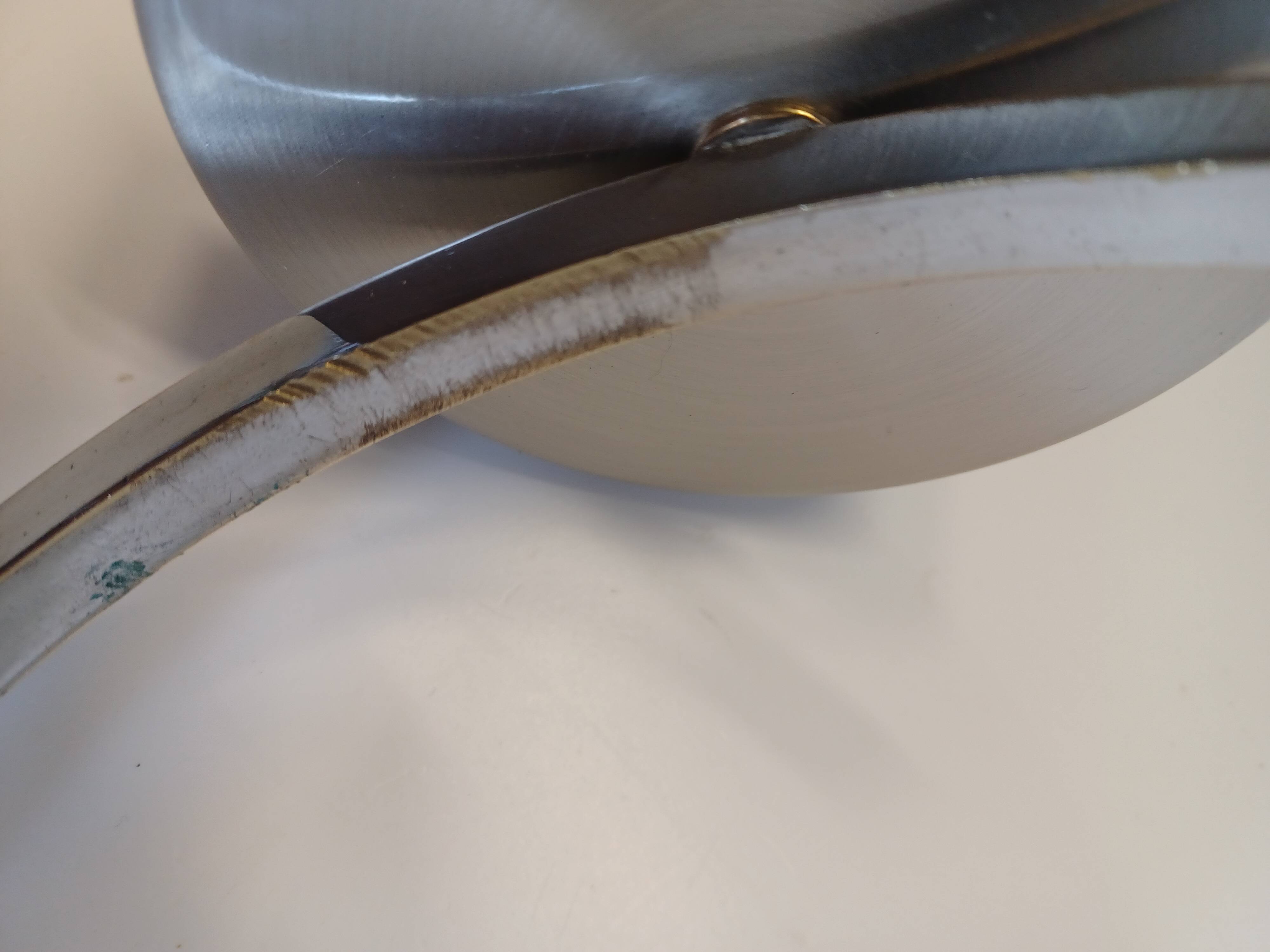 Vintage wall lamp - Chrome and opaline - 1970