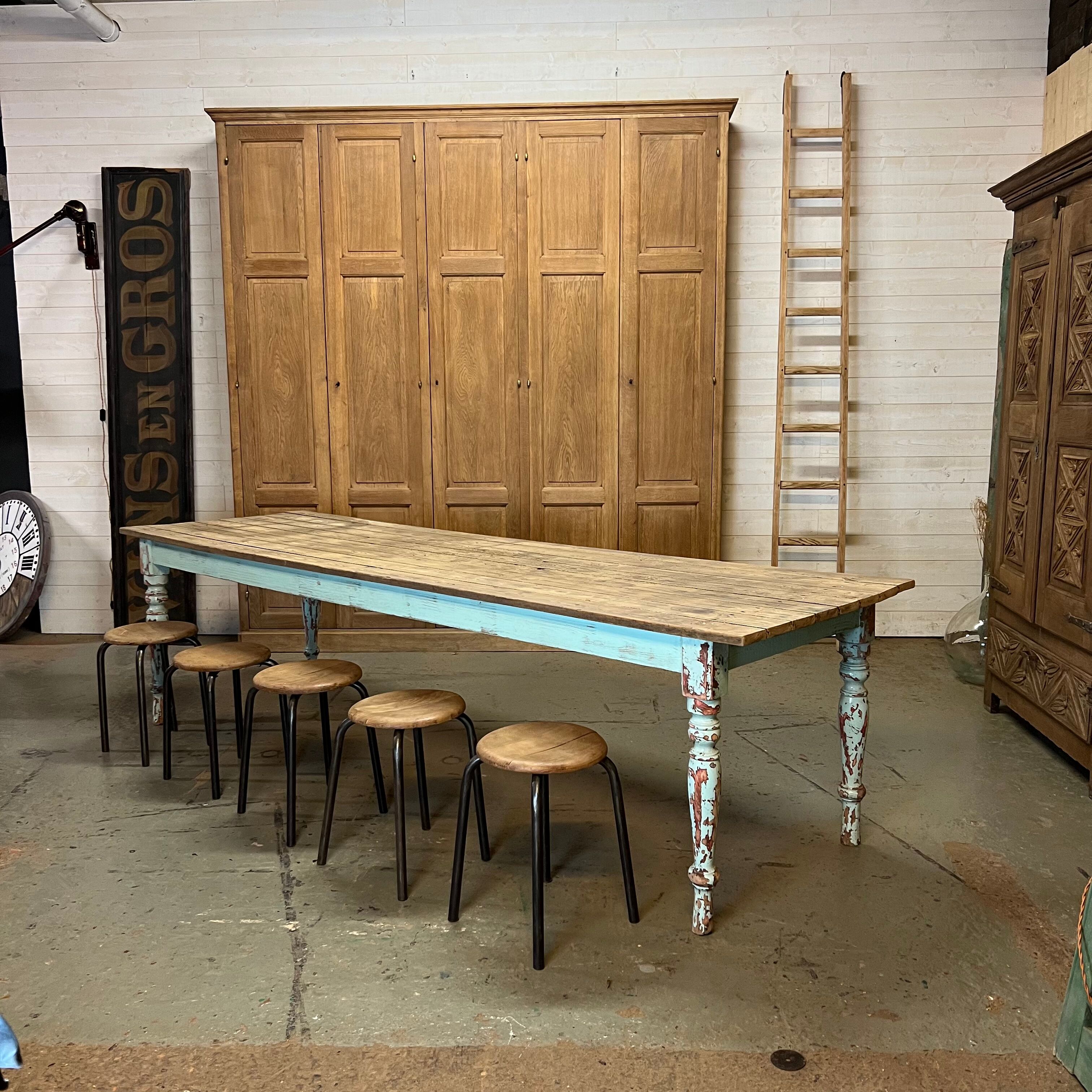 Fir draper table patina mint water