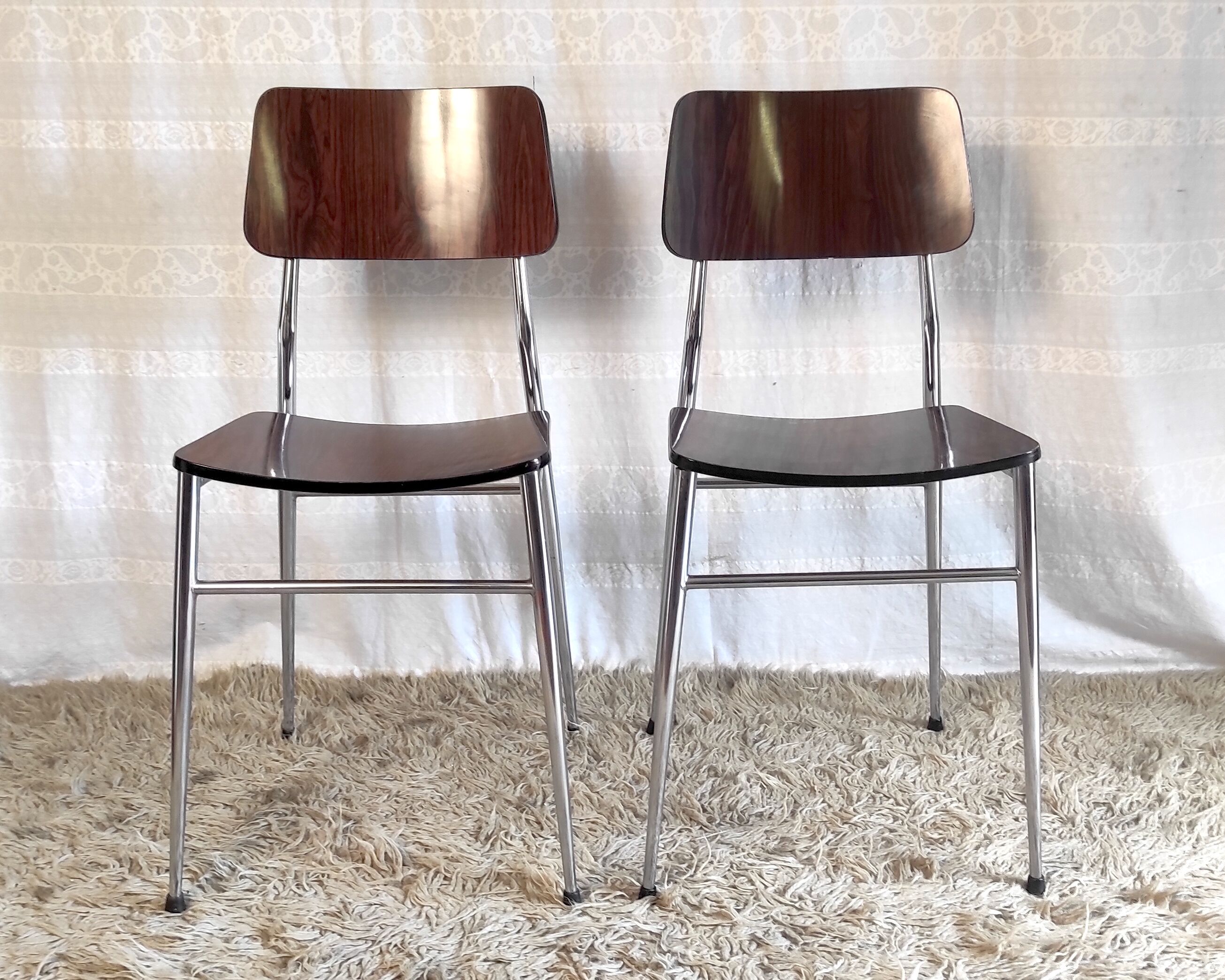 Duo de chaises formica imitation palissandre années 60