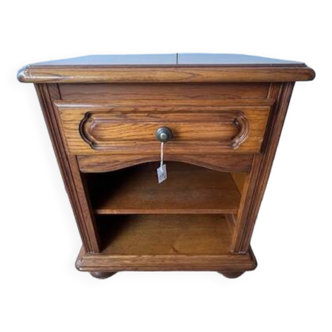 BEDSIDE TABLE