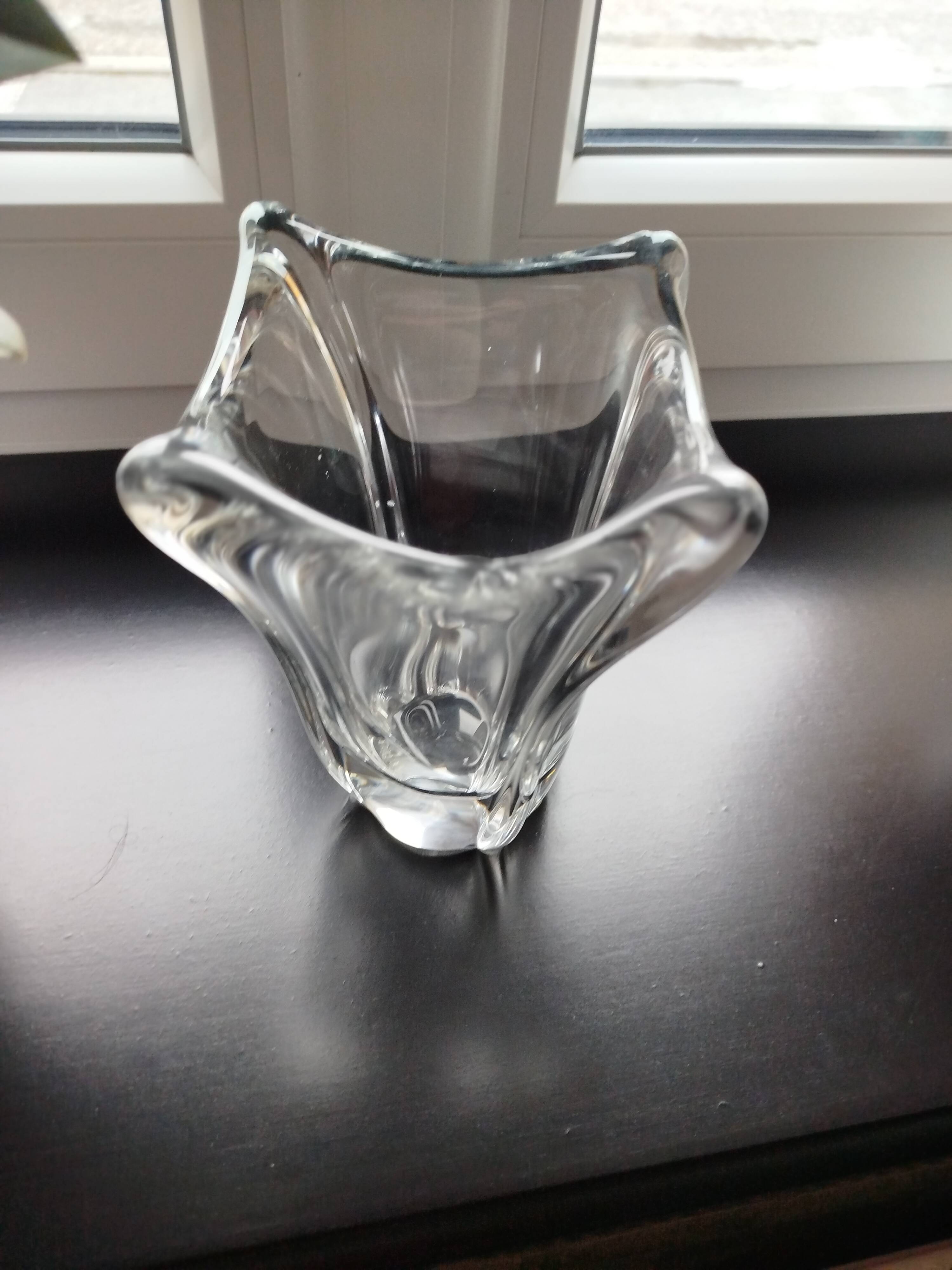 Antique vase signed Daum ✝ France in crystal – circa 1935–1950