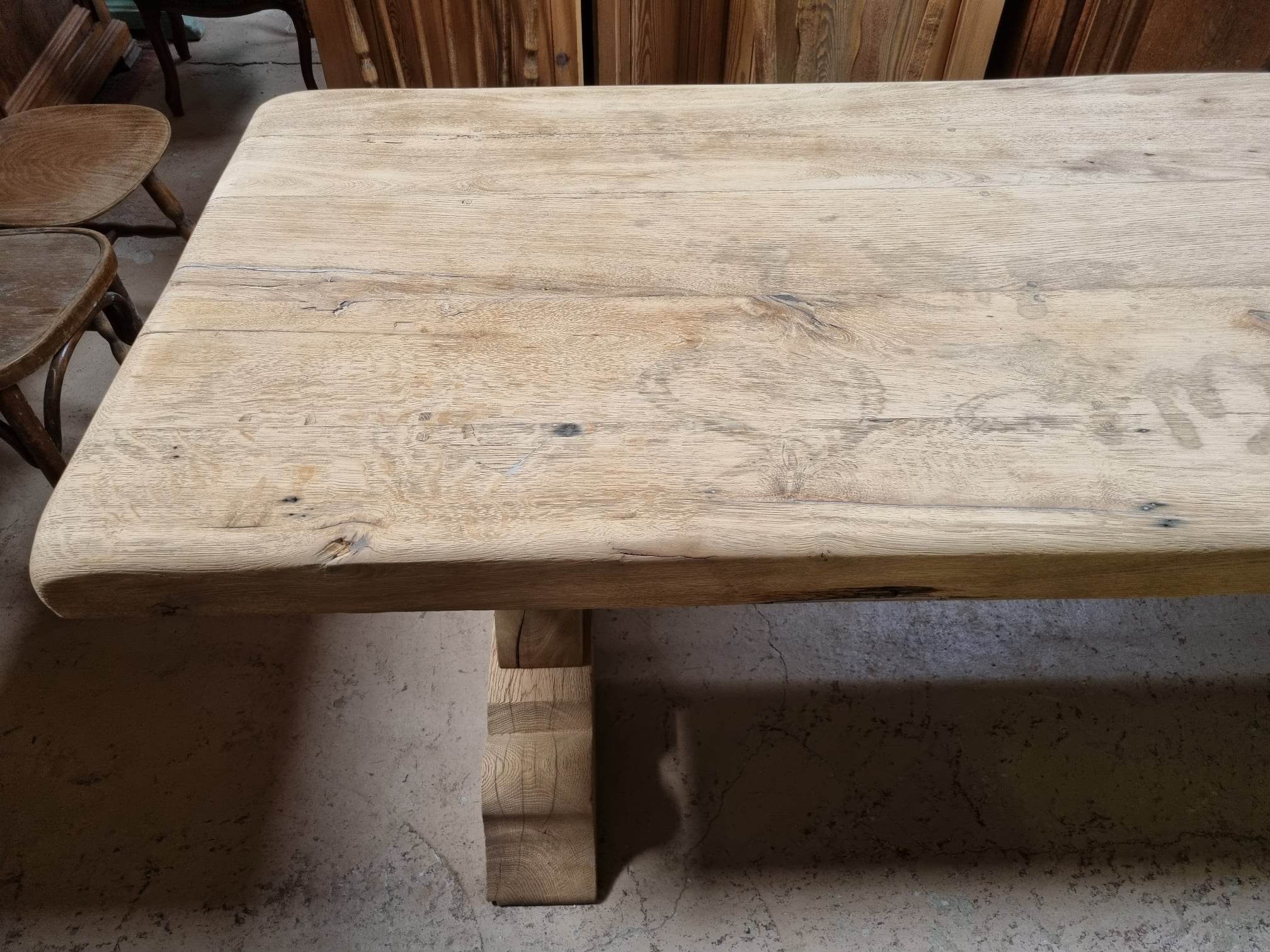 Farmhouse table