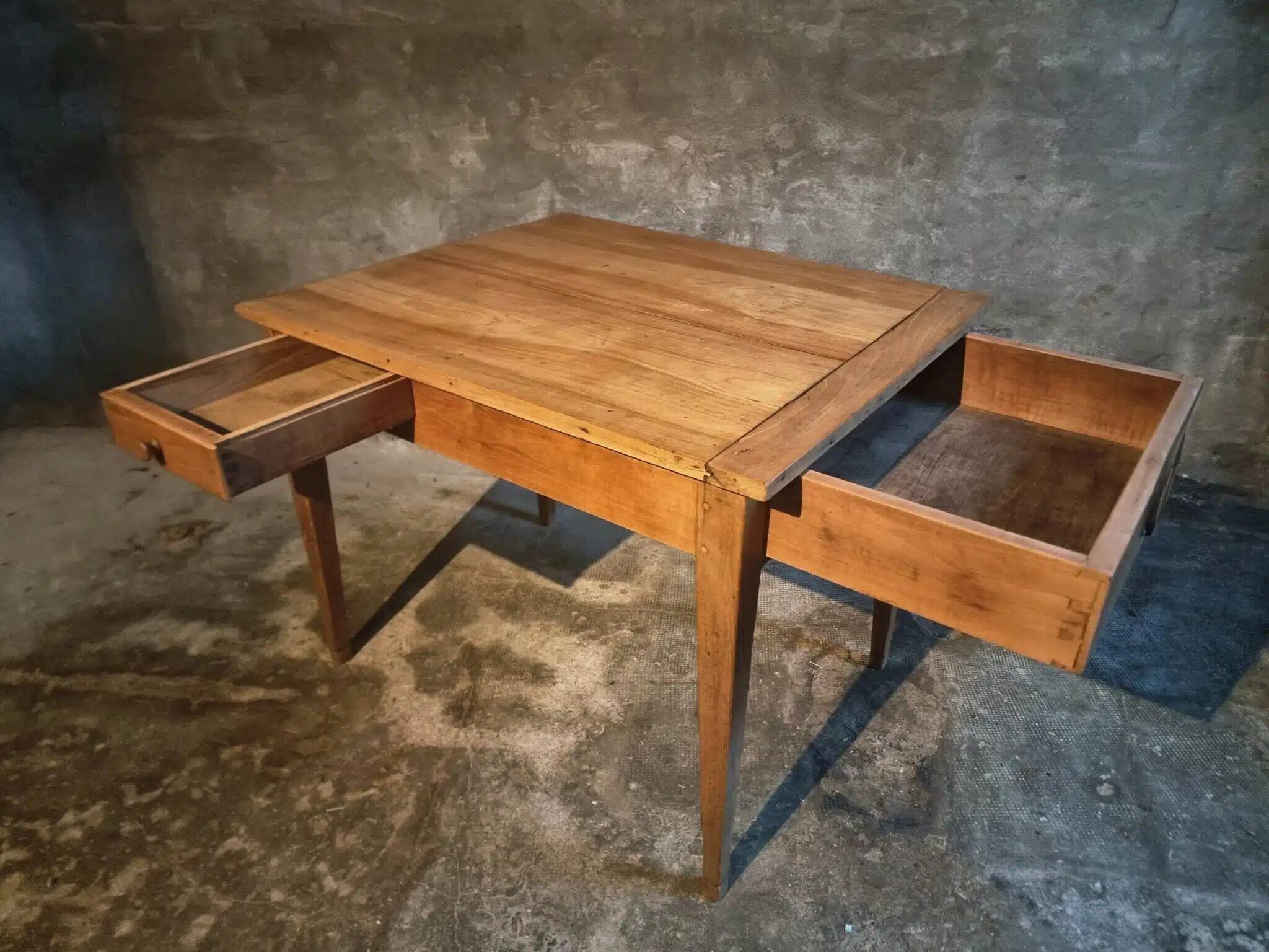 French rural farmhouse table with two drawers, 19th century.