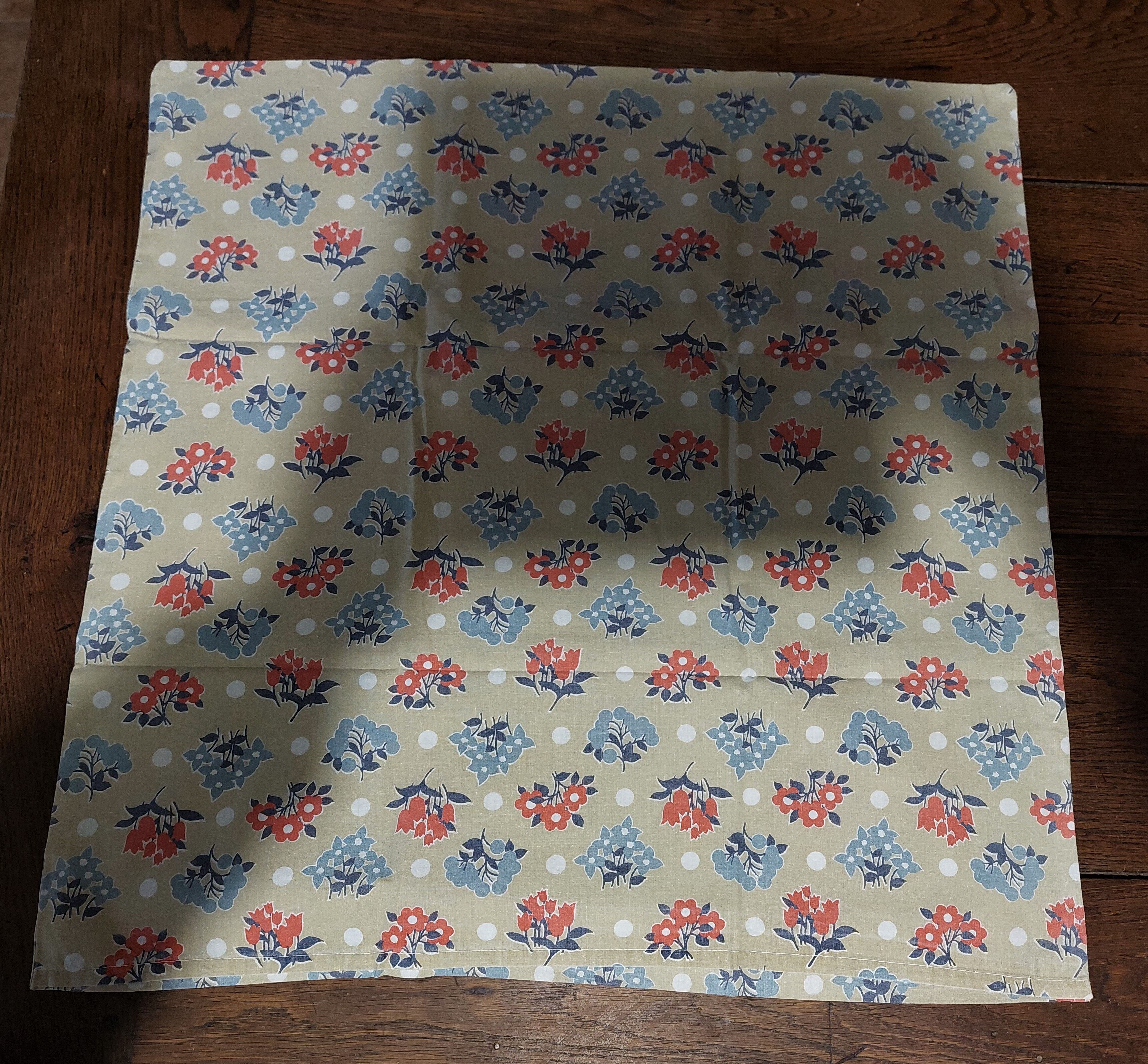 Vintage cotton florets pillowcase 62 X 60 cm