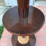 Art Deco-style sellette