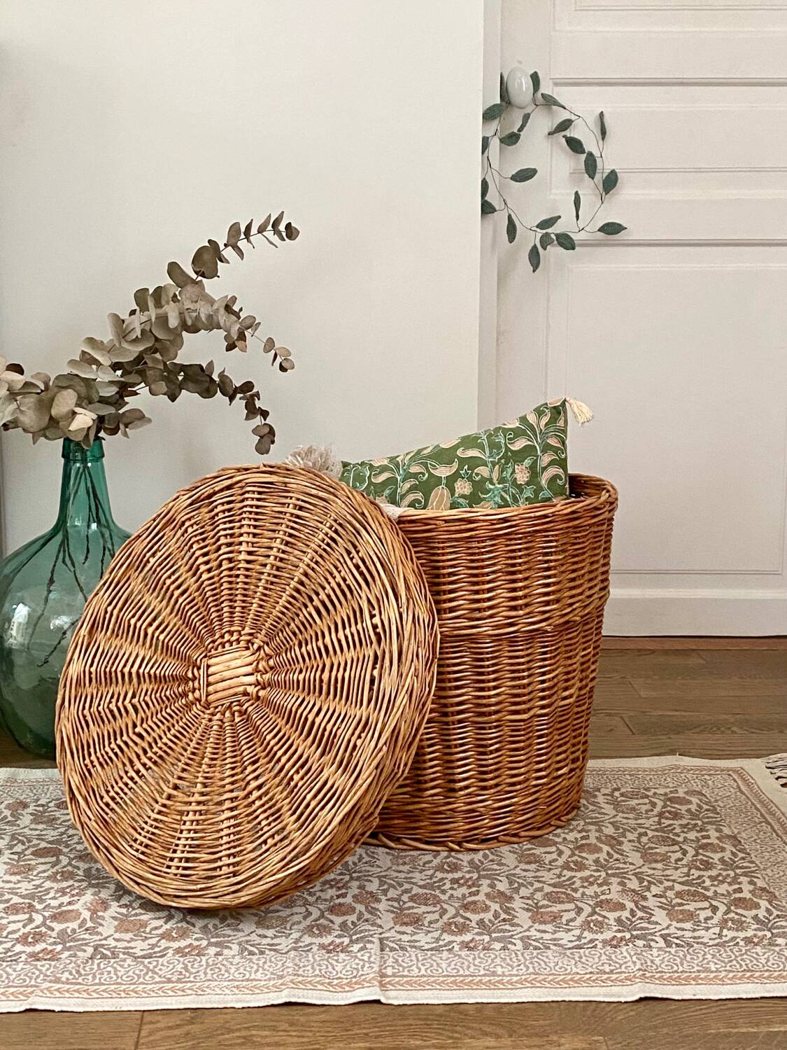 Wicker basket
