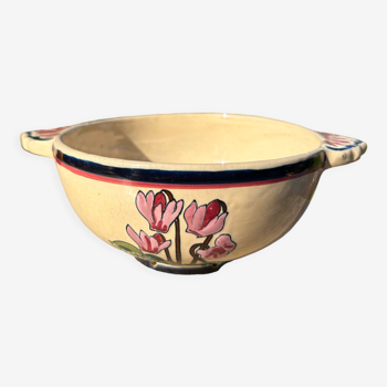 Antique collection bowl with ears