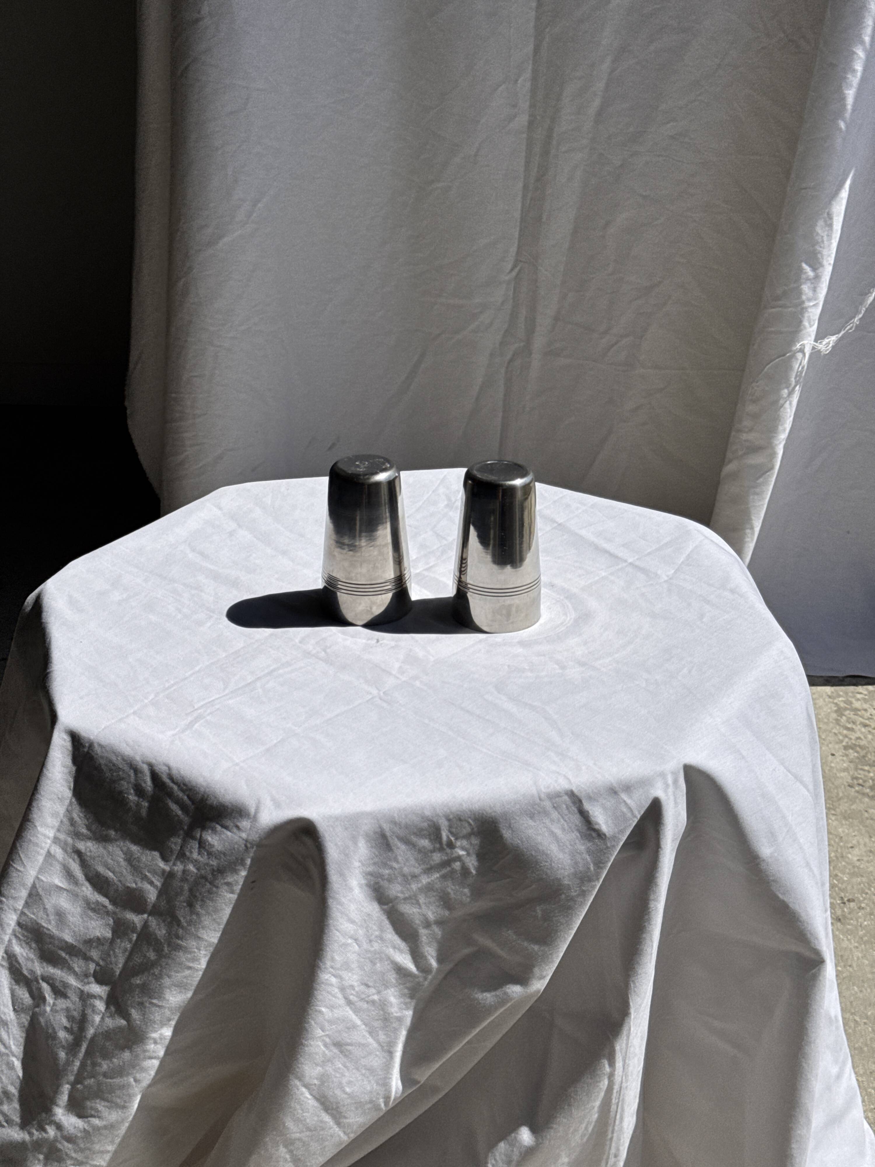 Set of 2 vintage stainless steel cups H12 D7