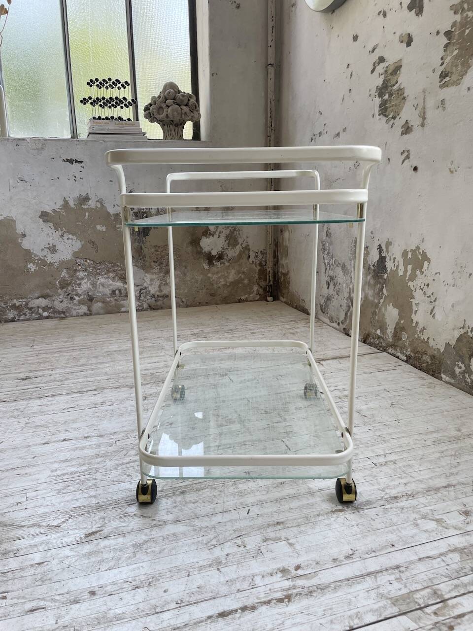 80s serving trolley