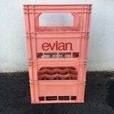 Paire de caisses à bouteilles vintages Evian