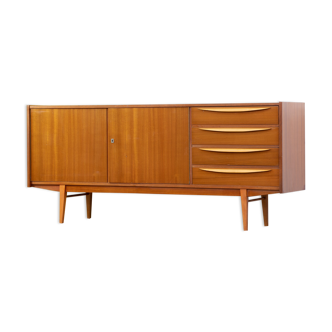 Scandinavian sideboard 190.5 cm