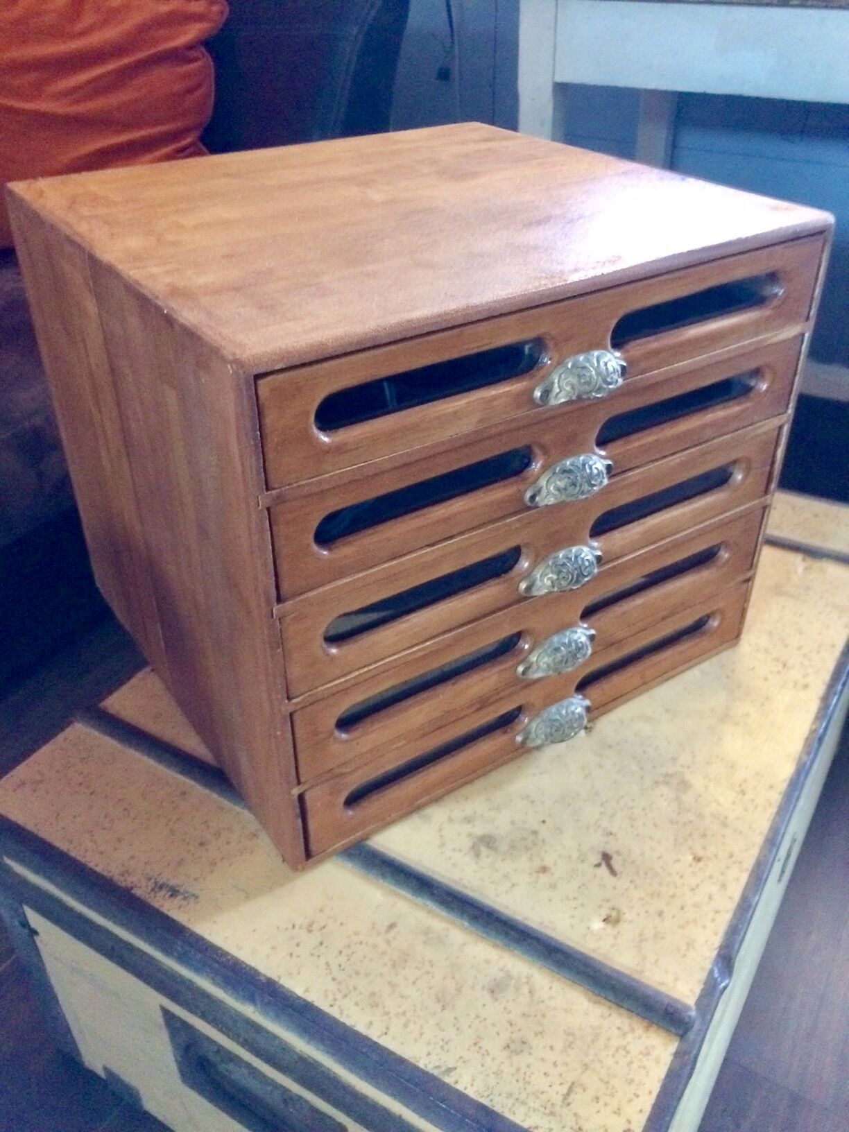 Meuble Tubca mercerie