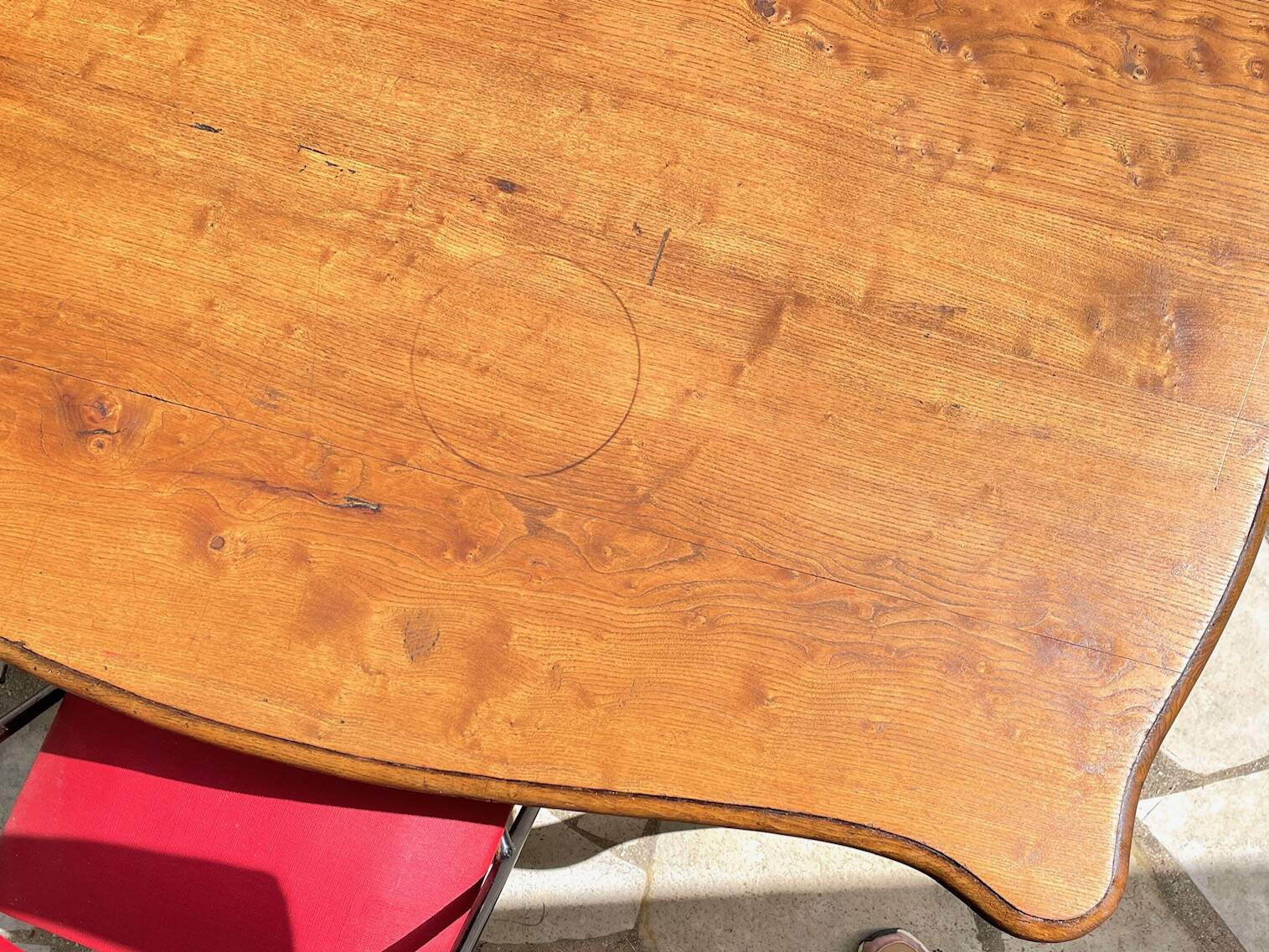 TABLE BUREAU Pieds Courbés