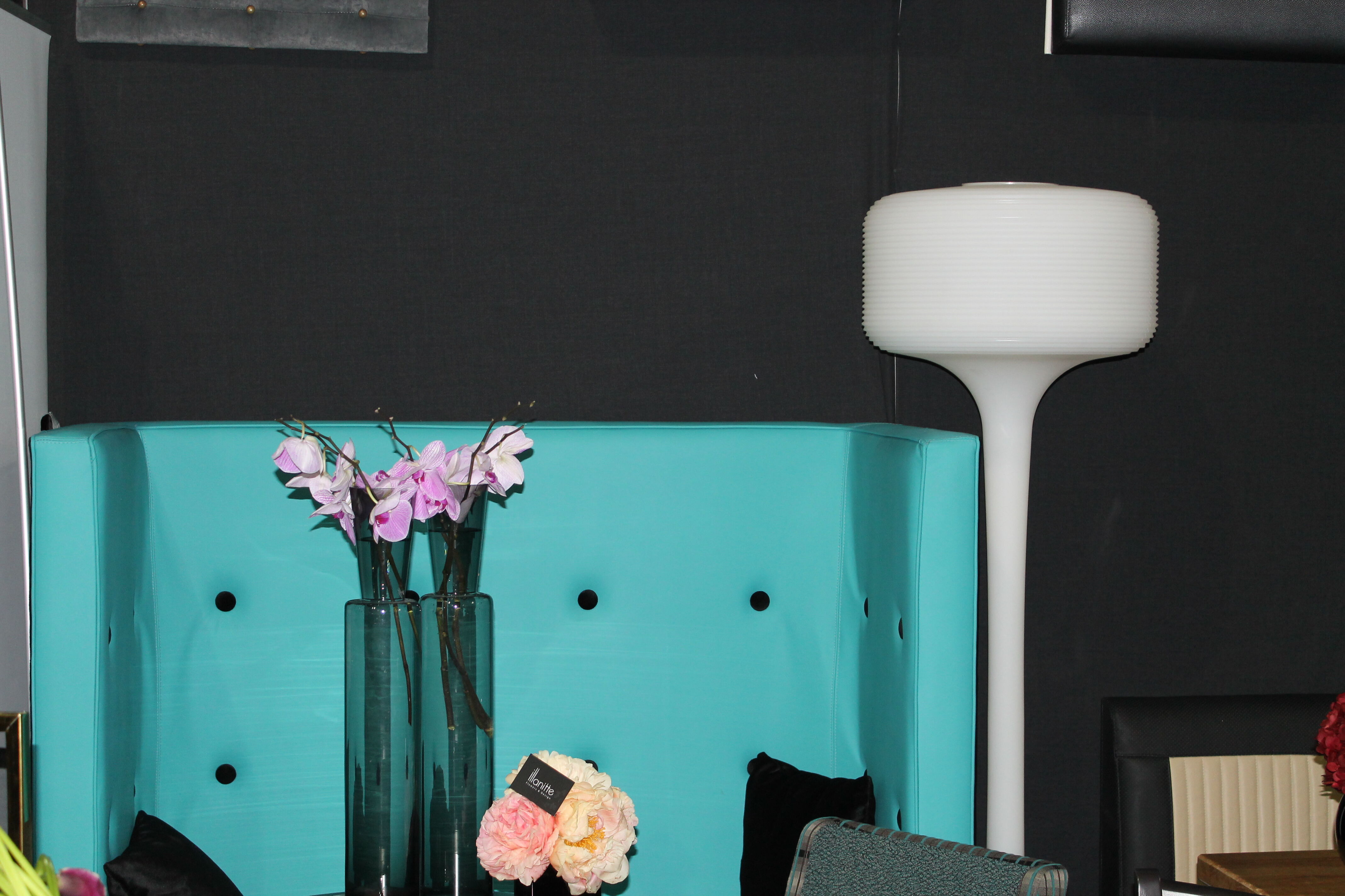 Seat "Scala" turquoise velvet leather black