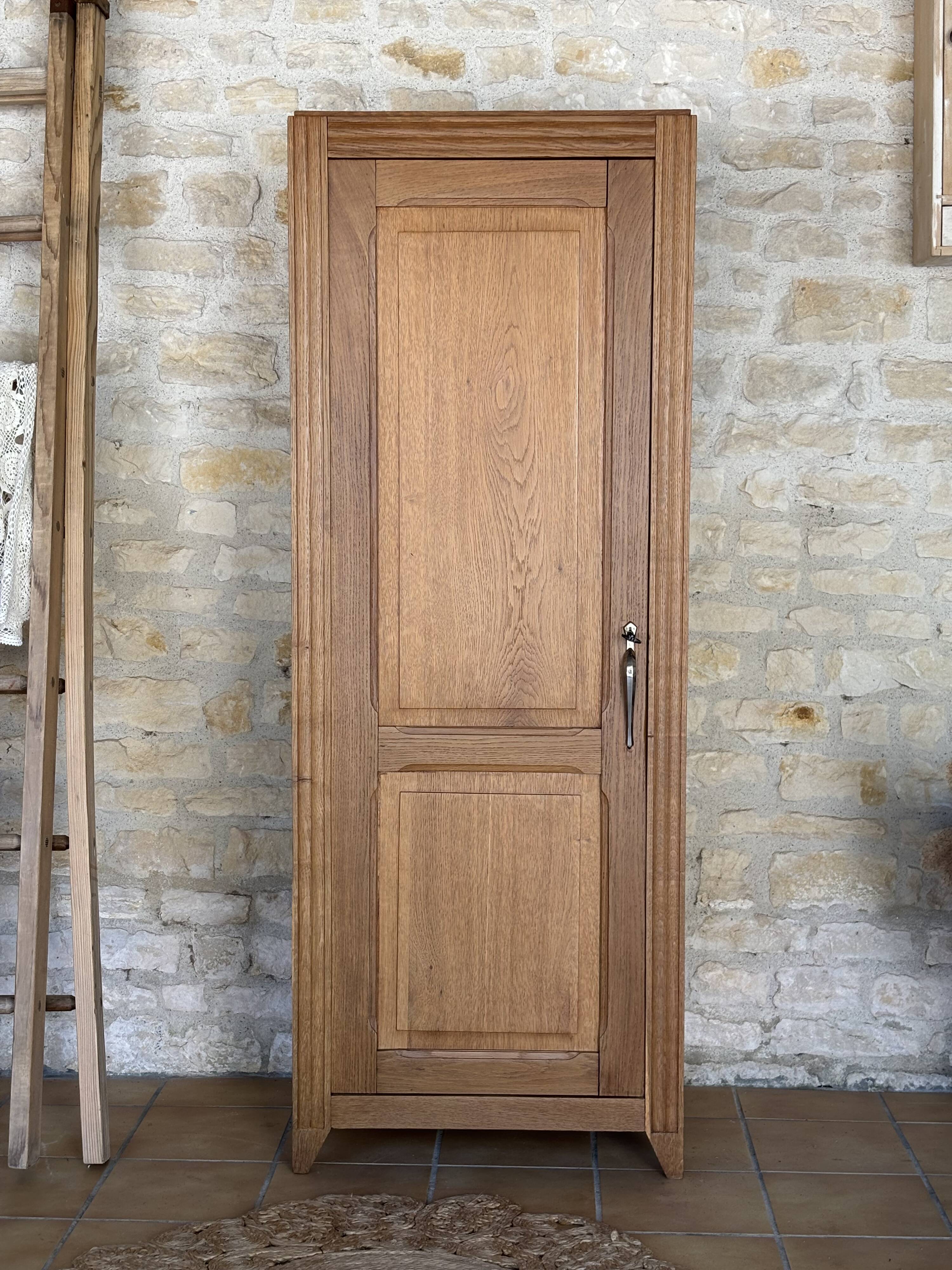 Restored solid oak bonnetière wardrobe