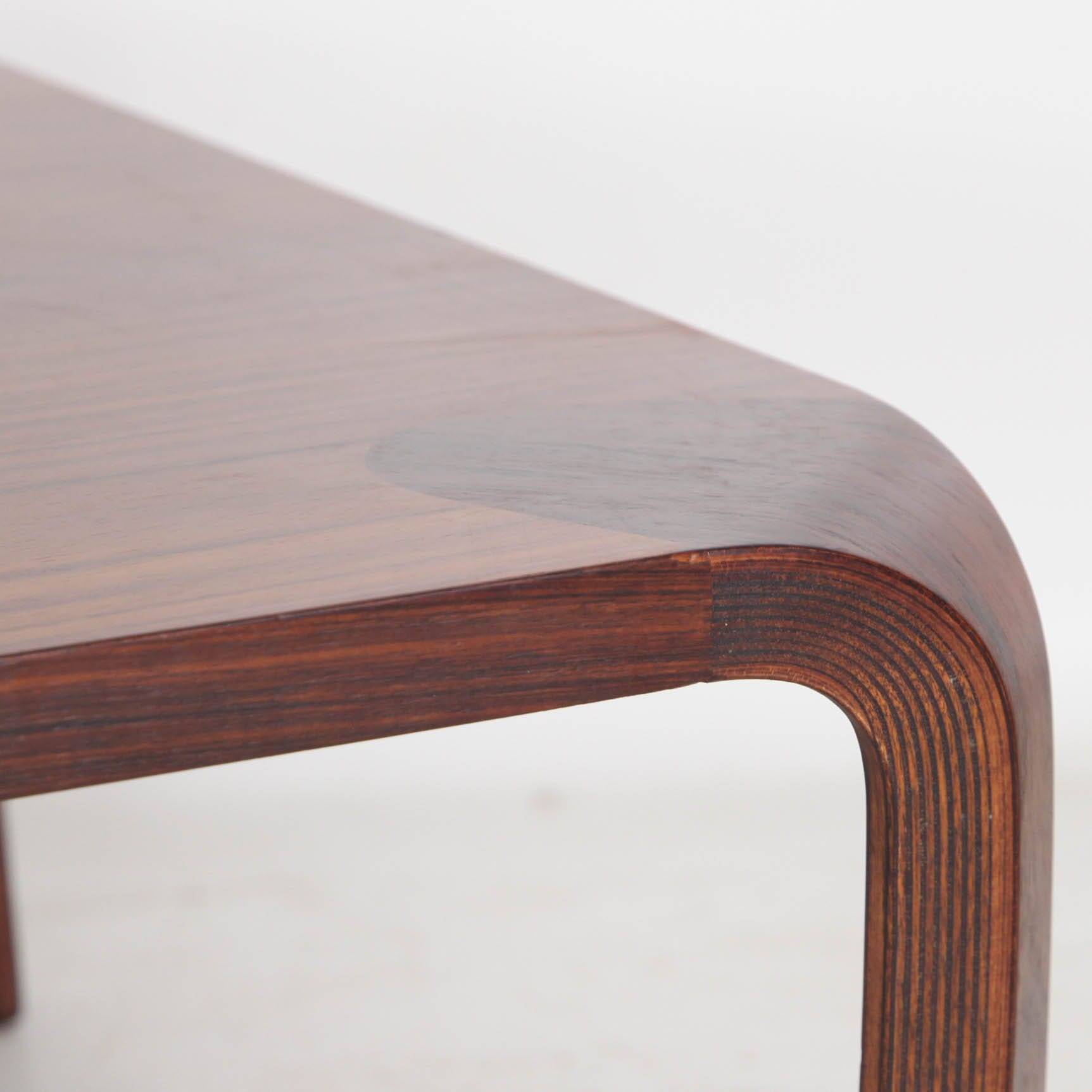Table basse japonaise