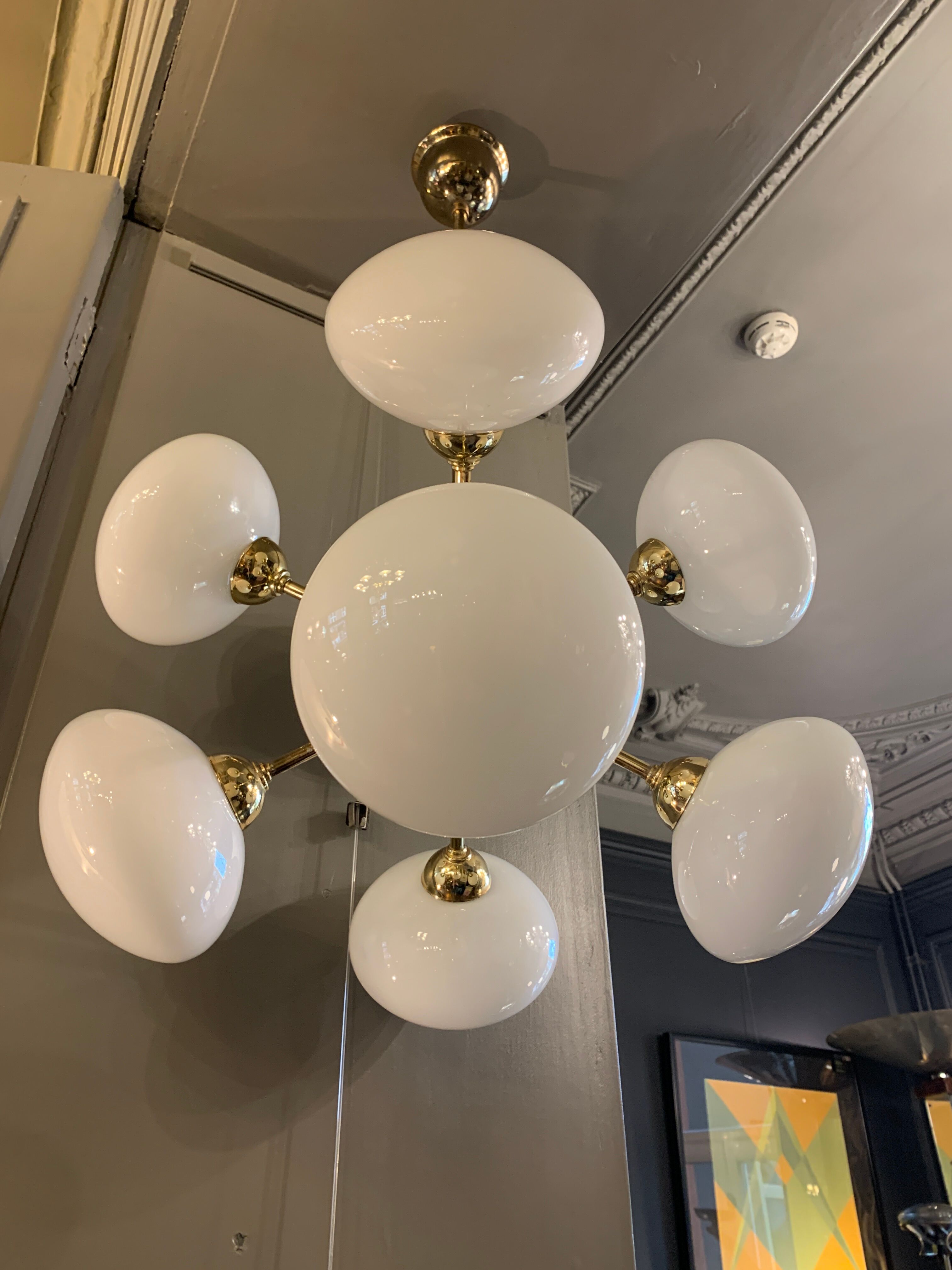 Chandelier pendant lamp design sputnik in golden brass, 8 globes balls opaline glass, ca 1970s