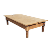 Table basse en chêne massif provenant d'une académie de billard
