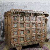 Coffre sculpté indien