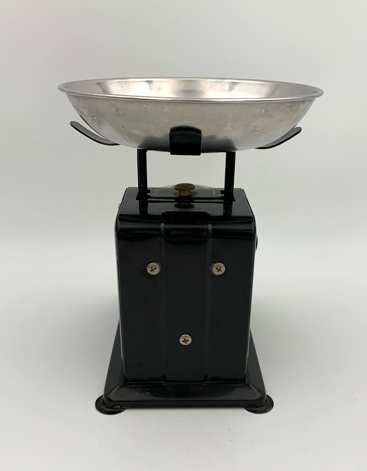 Vintage kitchen scale, black metal and stainless steel
