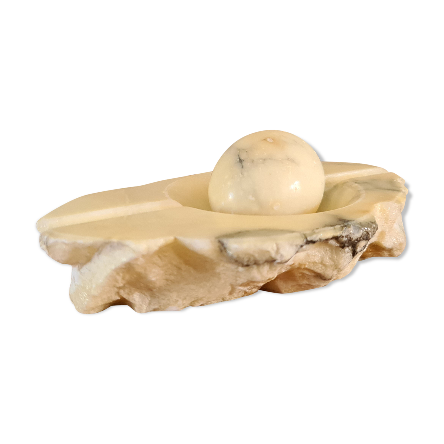Ashtray in alabaster 1950