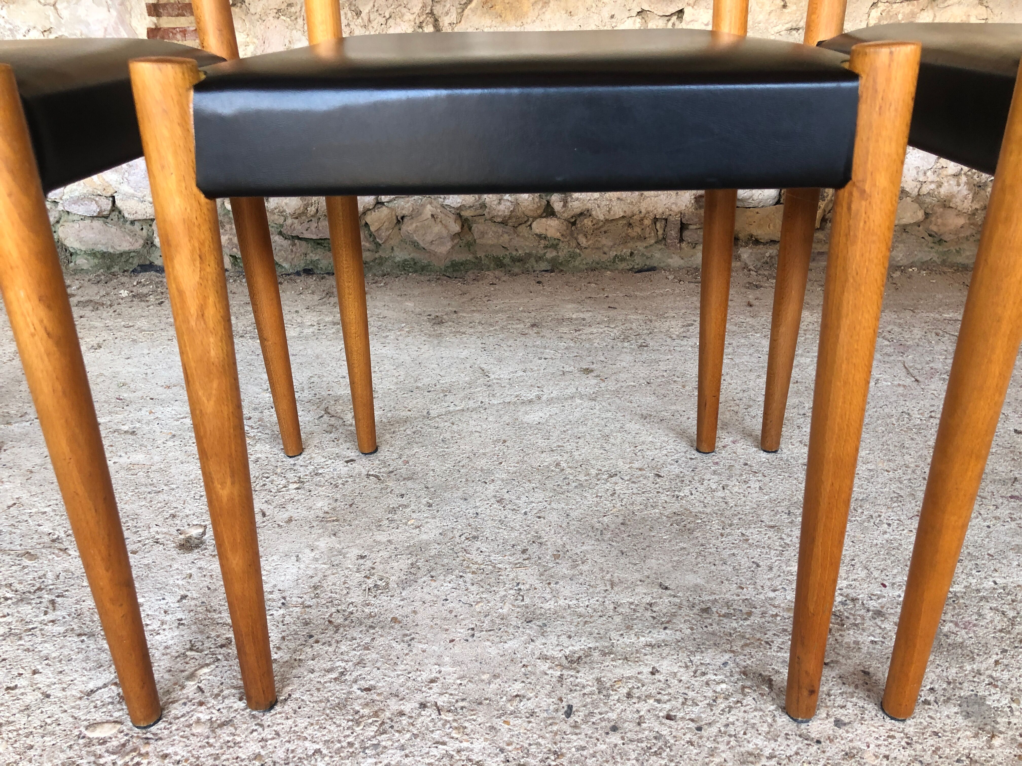 Set of 4 Scandinavian style dining chairs, circa 60