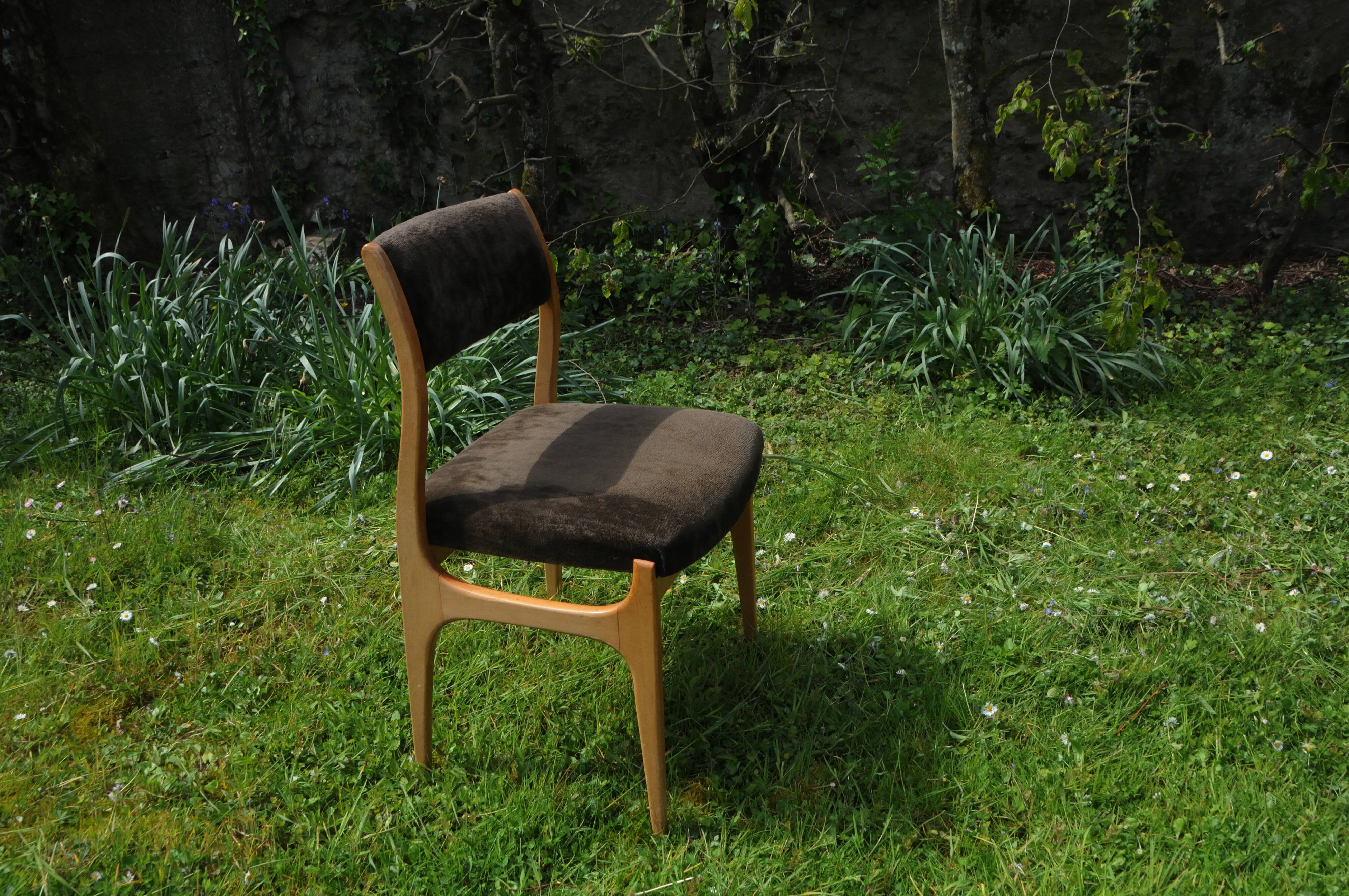 6 Scandinavian dining chairs from the 1960s.