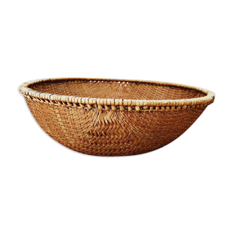 Wicker basket