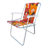 Foldable camping chair