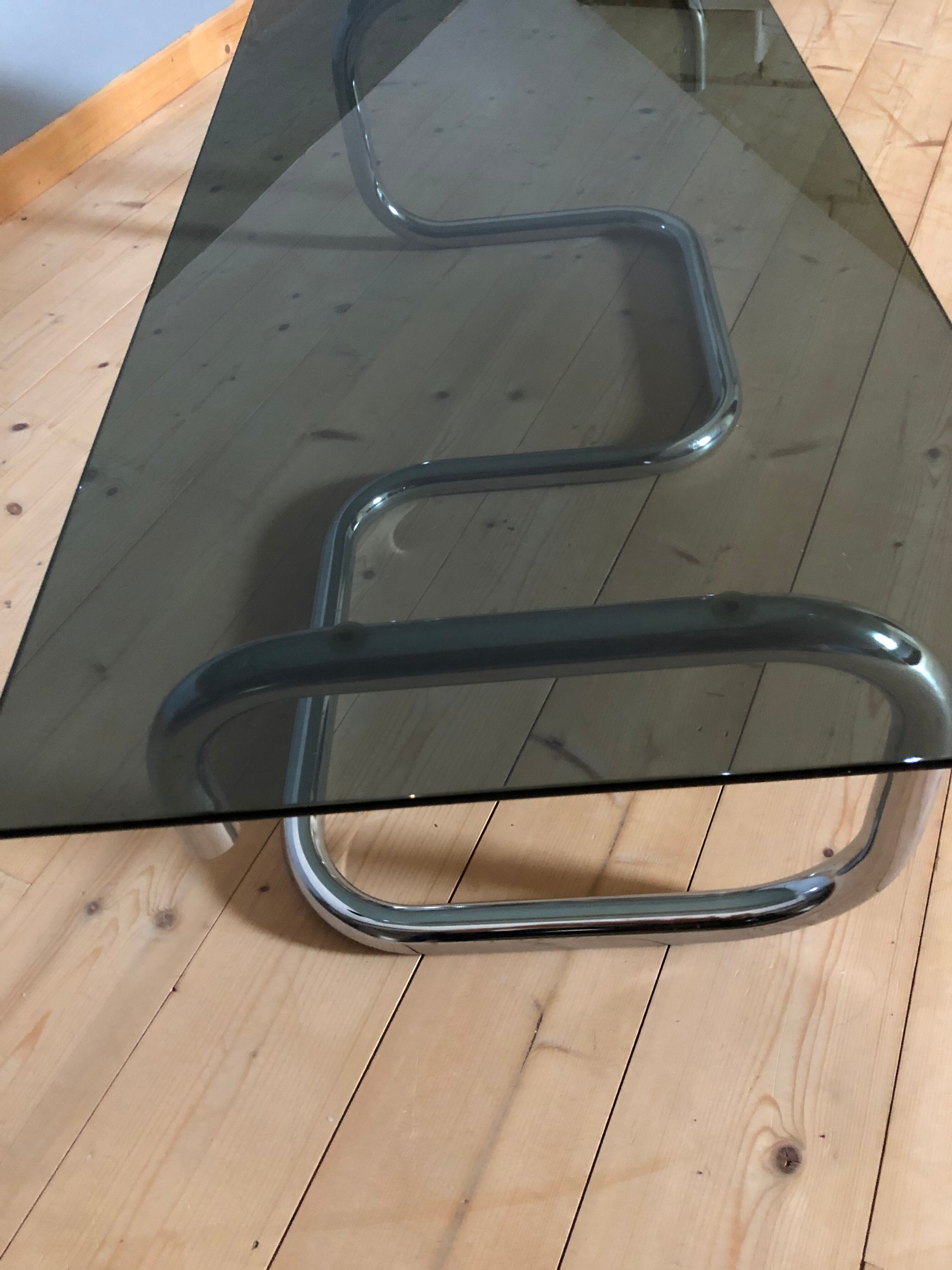 Table basse design années 70