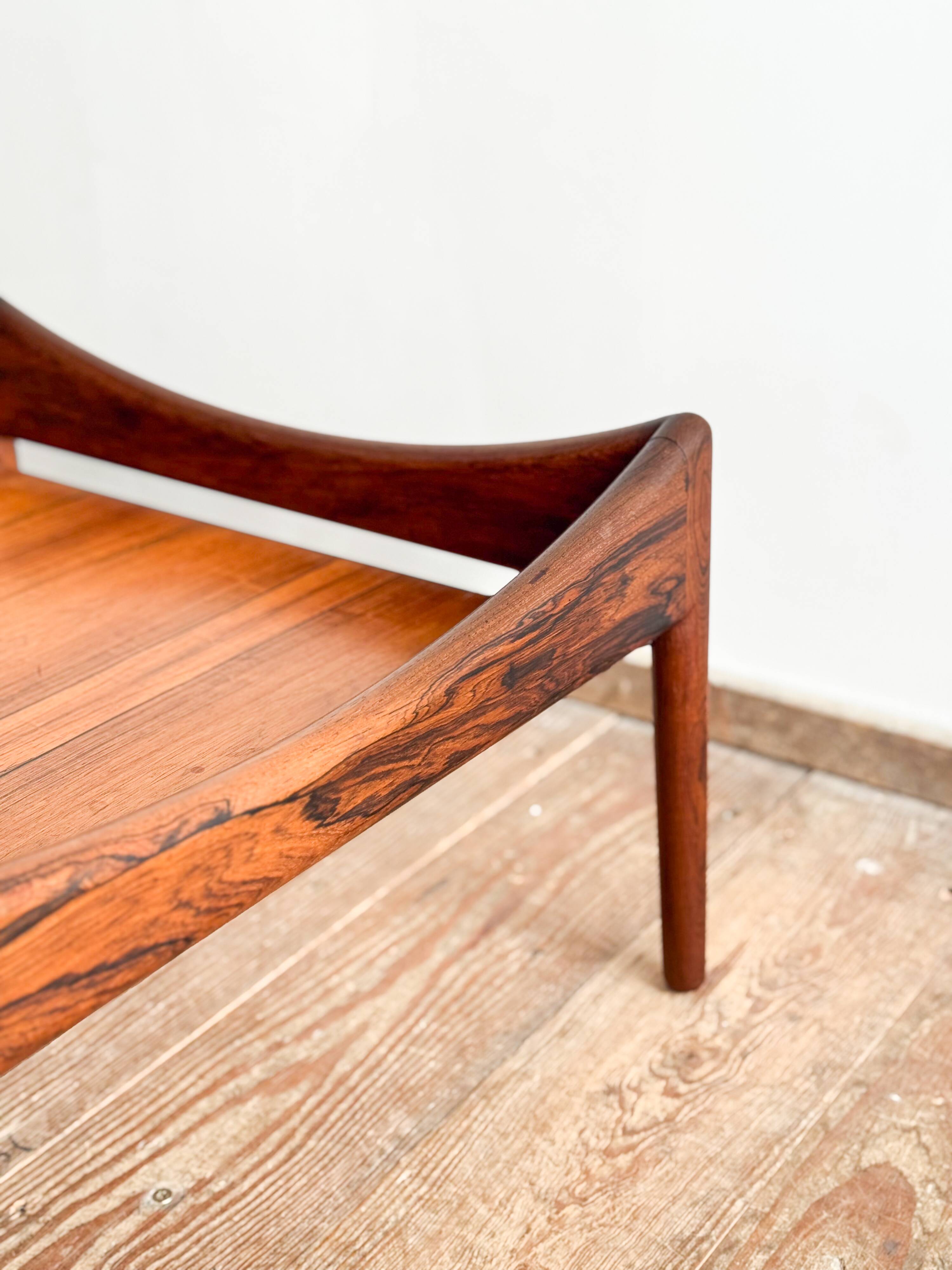 Ensemble danoise avec fauteuil, repose-pieds et table par Kristian Vedel