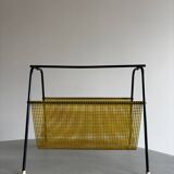 Pilastro magazine rack by Tjerk Reijenga – black metal and yellow mesh
