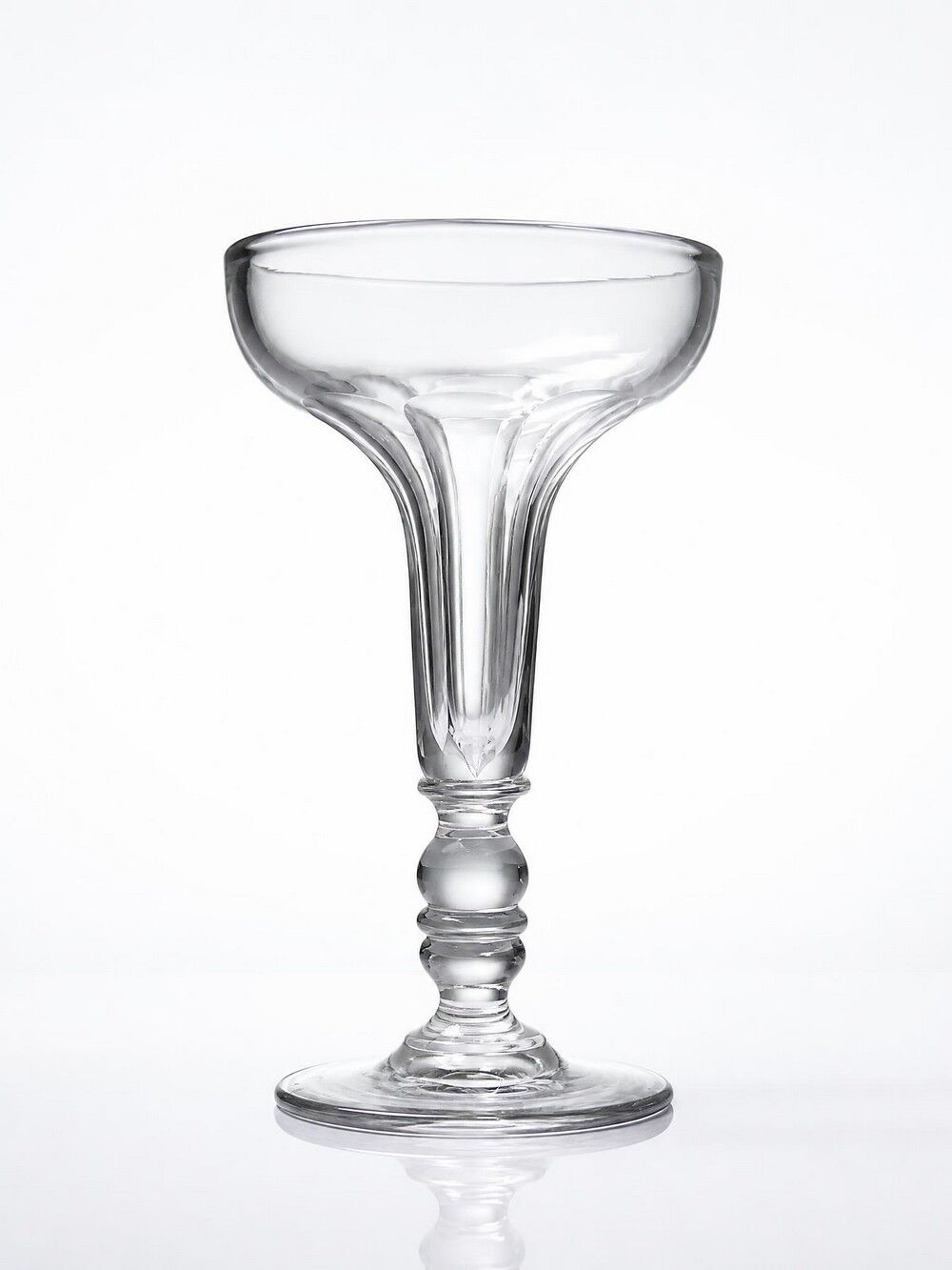 Champagne coupe, antique champenoise attributed to Baccarat, Napoleon III.