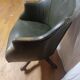 Fauteuil de bureau cuir vert.tournant.