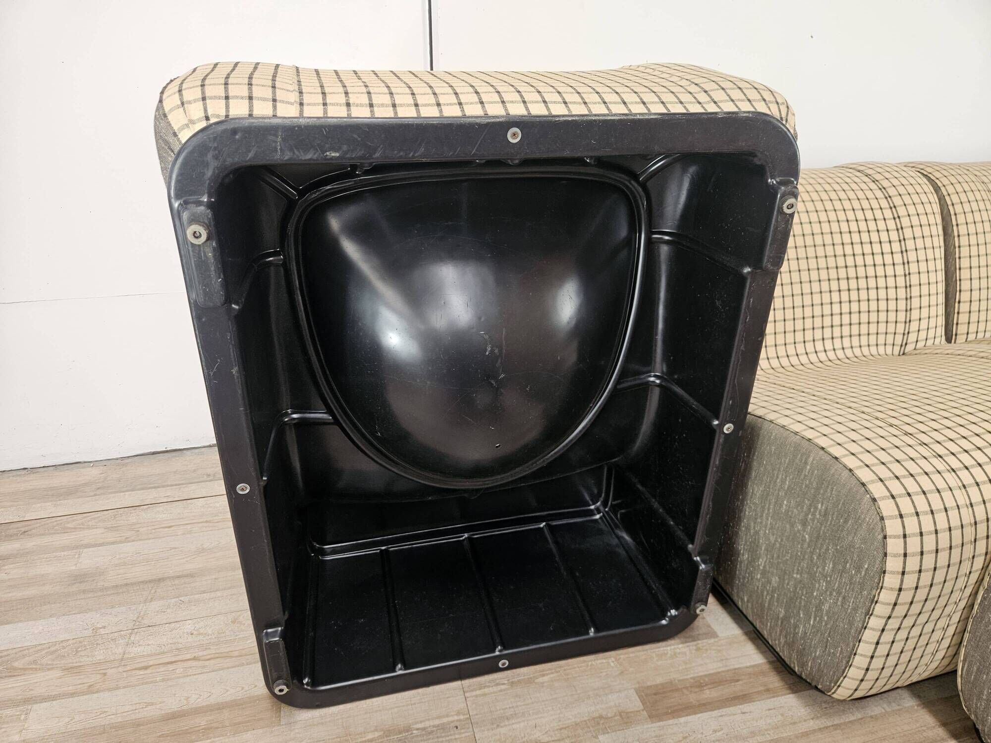 1970s modular sofa in plaid fabric