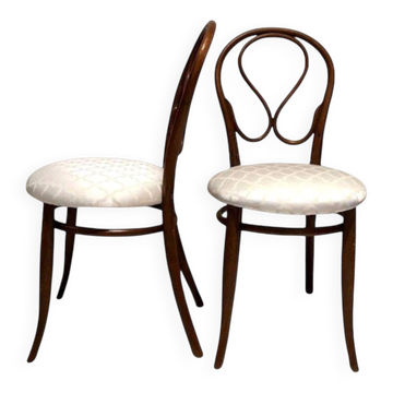 Paire de chaises August Thonet en bois courbé par Thonet Bros