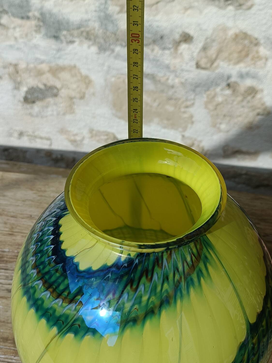 Two-tone blown glass vase, 70s