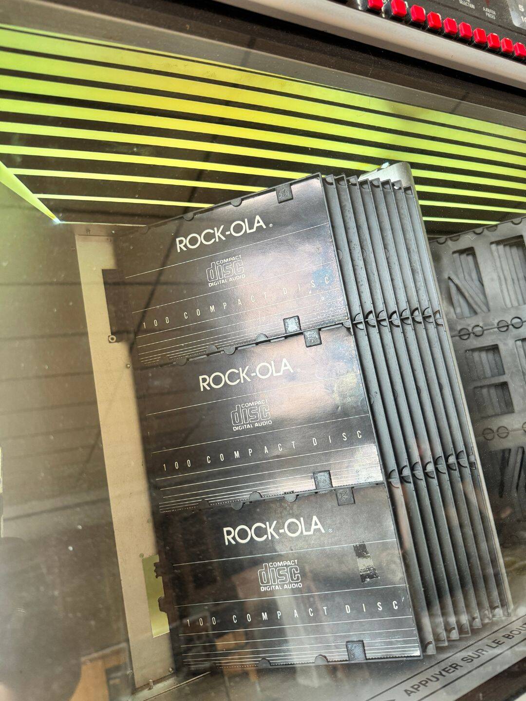 Jukebox Rock-Ola Mirage 1980 - 100 CD