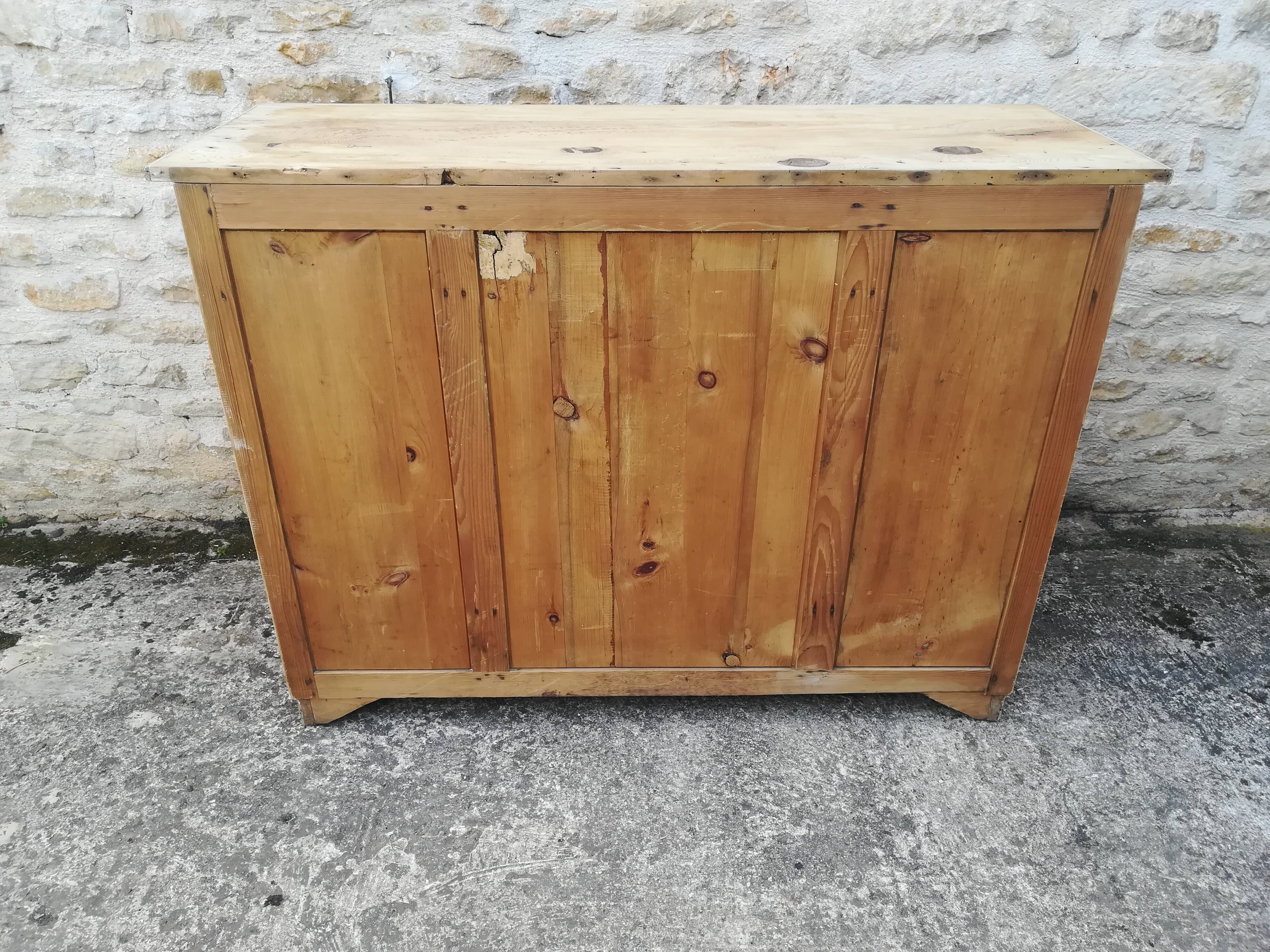 Trade furniture