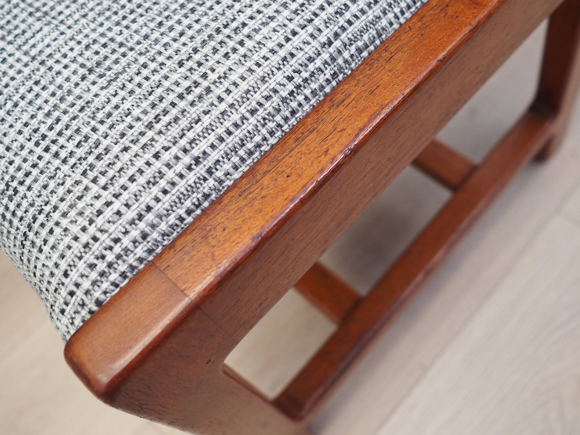 Set of five teak chairs, Danish design, 1970s, production: Denmark