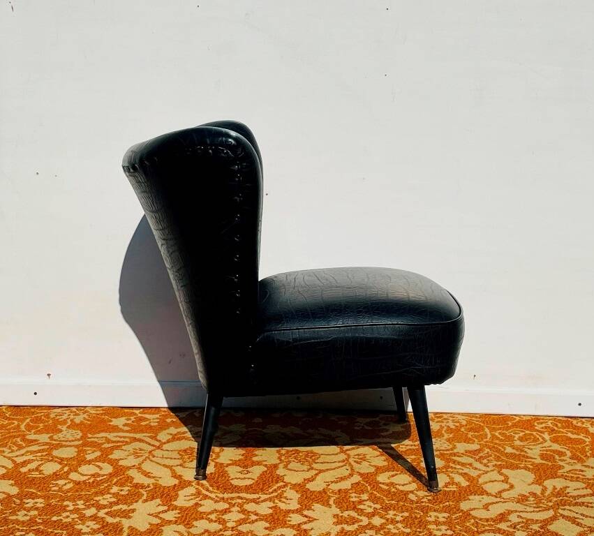 Cocktail chair. Vintage 1950s