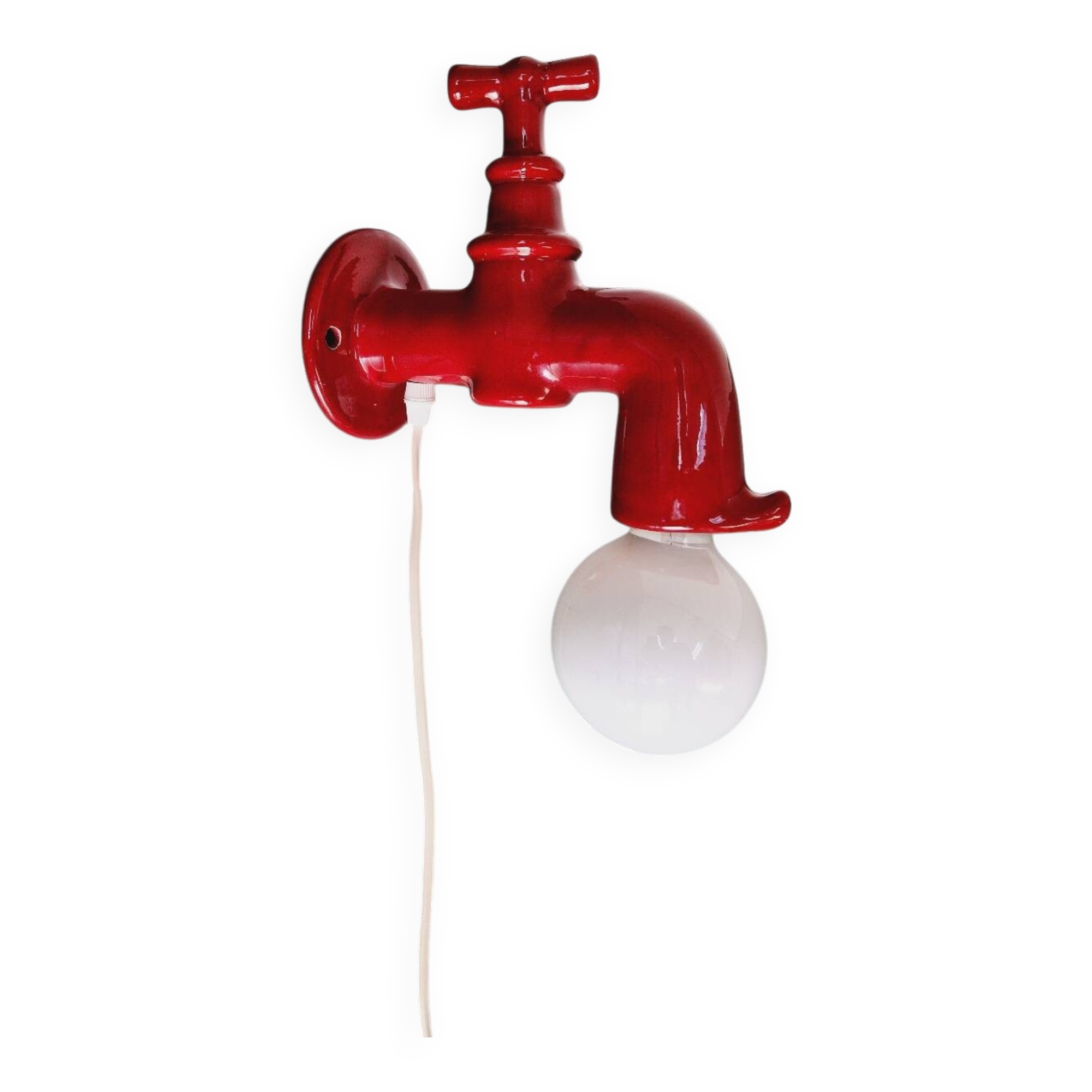 Applique murale Robinet en céramique rouge, années 70