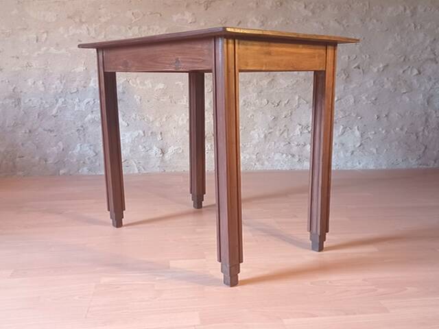 Table bureau ou table d’appoint art déco années 1930 vintage bois massif