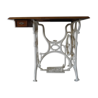 Ancienne table de machine à coudre Singer