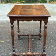 Solid walnut table in Louis XIII/Louis XIV style from the 19th century, 80x75cm.