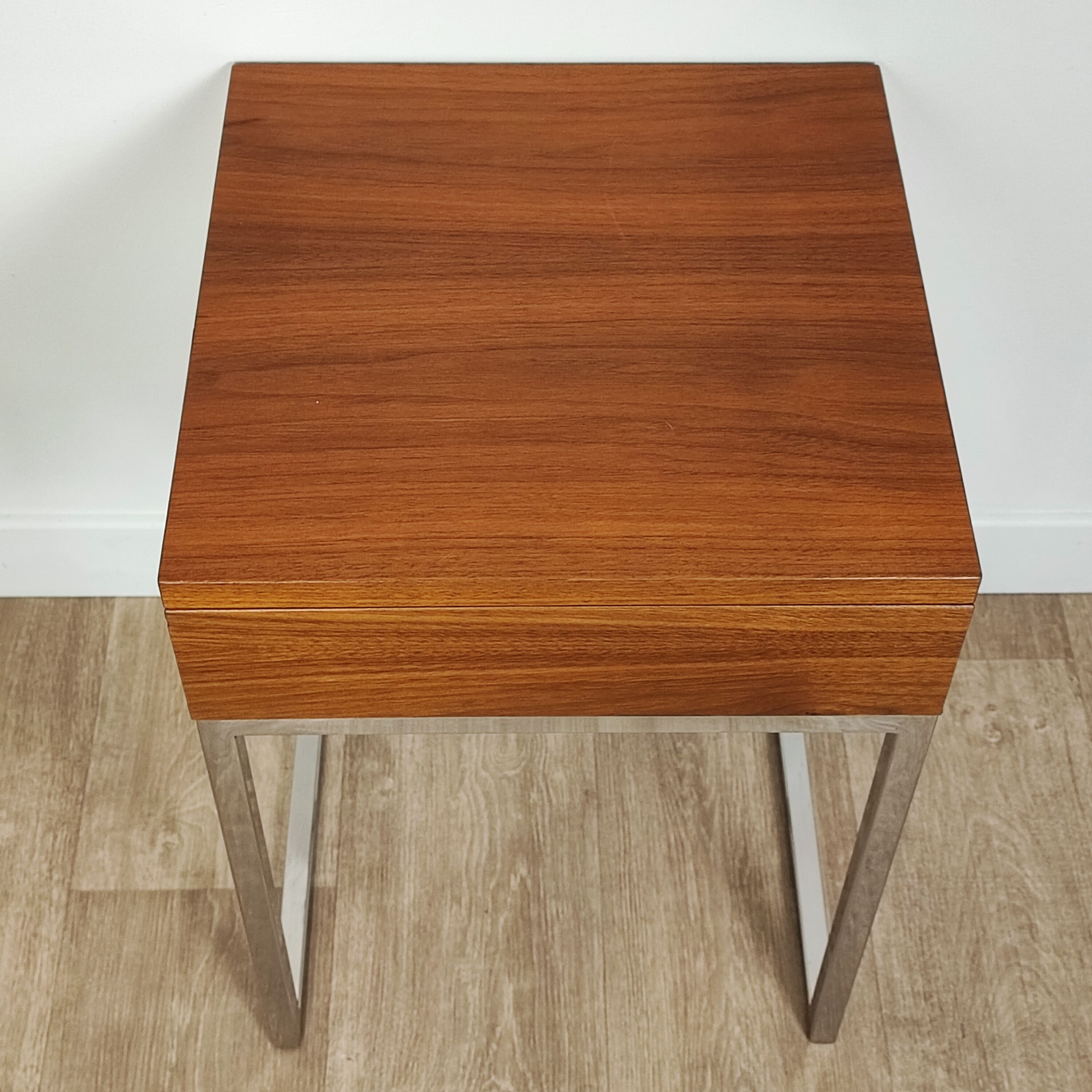 Design sofa ends