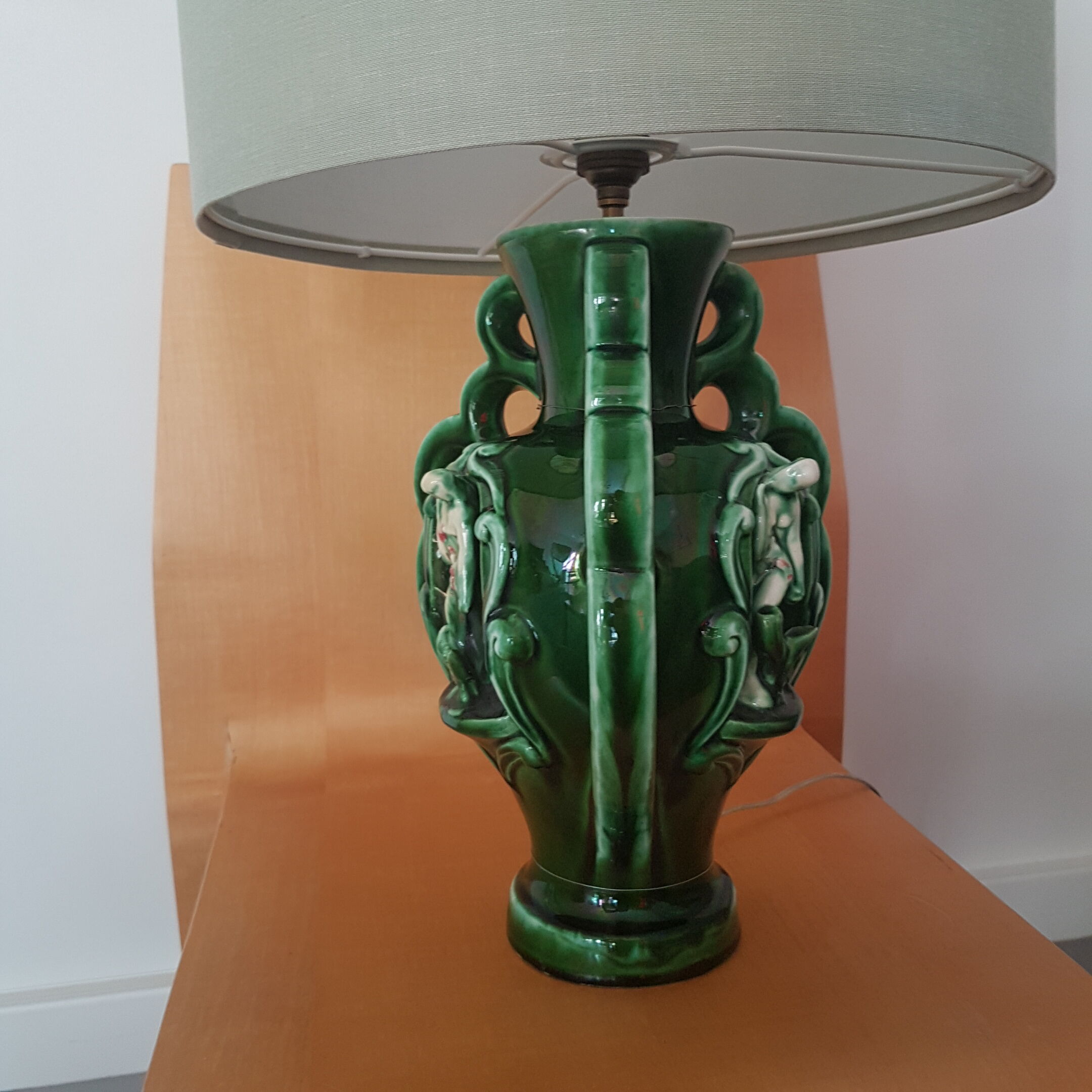 Vallauris nymph lamp