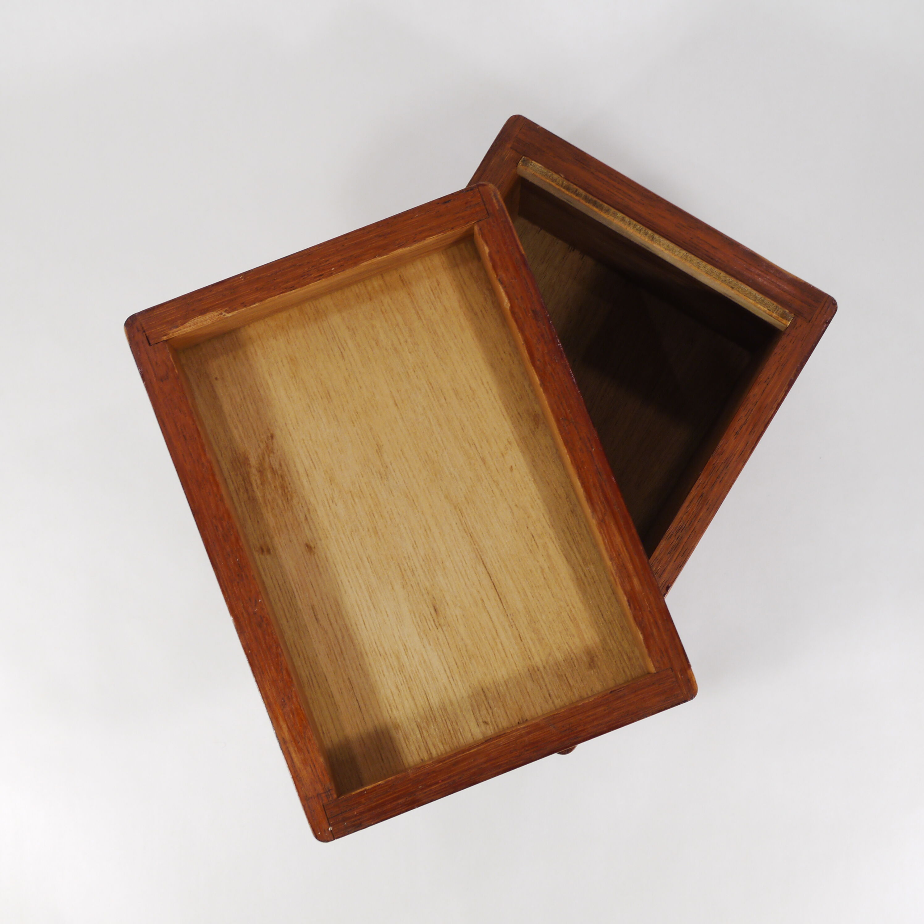 Wooden box