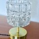 Lampe en verre ciselé