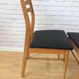 Lot of 2 Scandinavian chairs